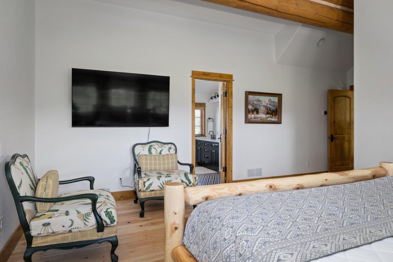 Fennario 5 Bedroom Cabin - Rent - Victor Idaho